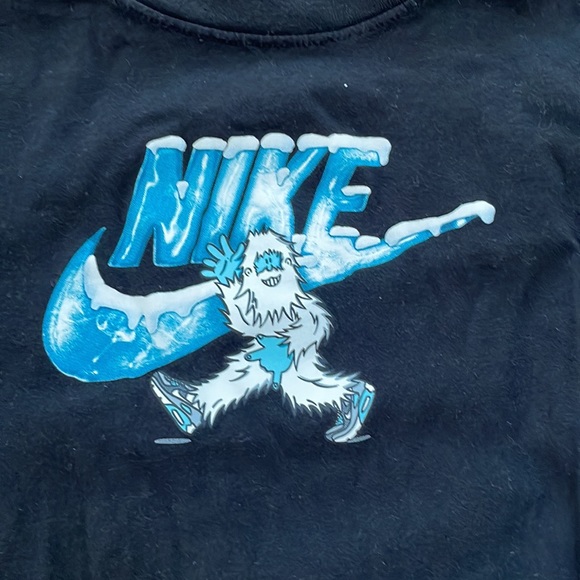 The Nike Tee - black long sleeved Yeti - Picture 2 of 5